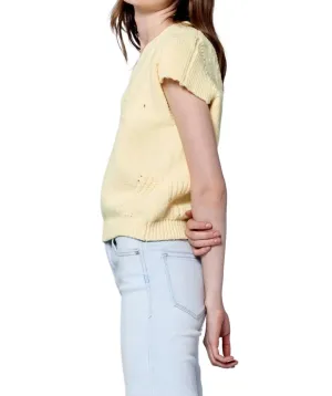 Una V-Neck Sleeveless Sweater In Pale Banana