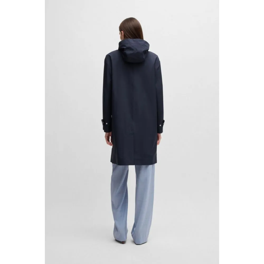 Water-repellent jacket with detachable fleece inner