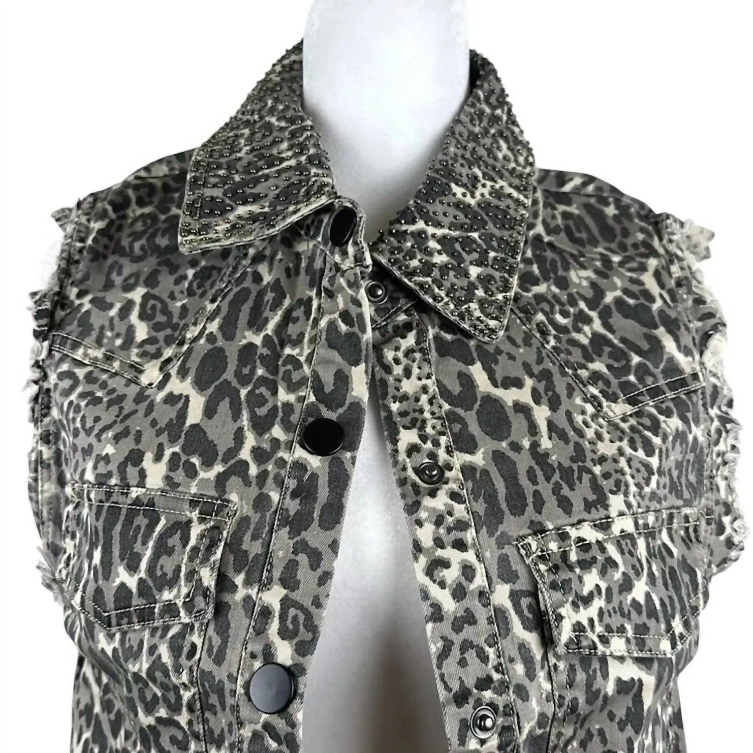 Women's Animal Print Distressed Vest In Tan/black