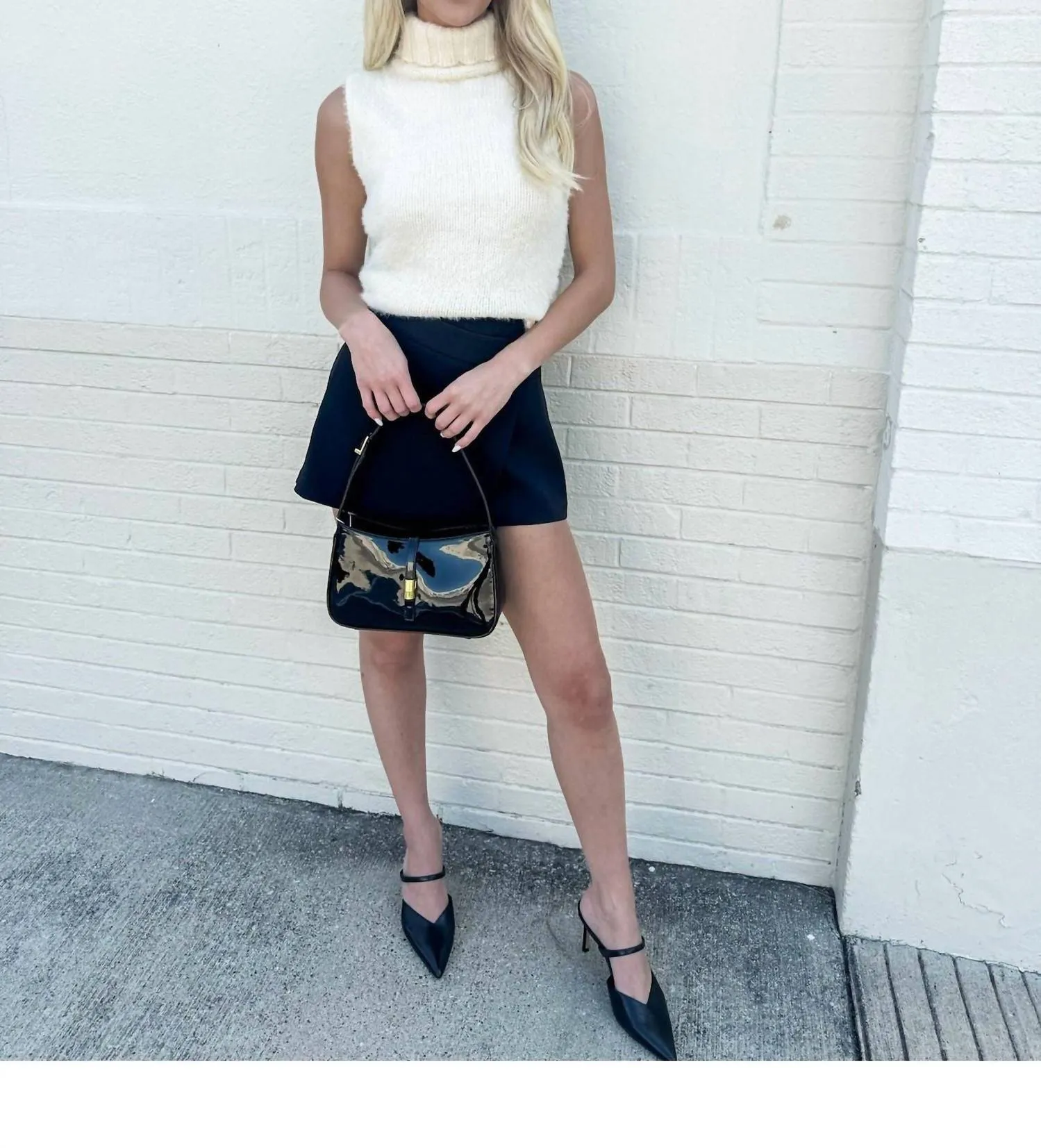 Women's Cozy Chic Sleeveless Turtleneck In Ivory