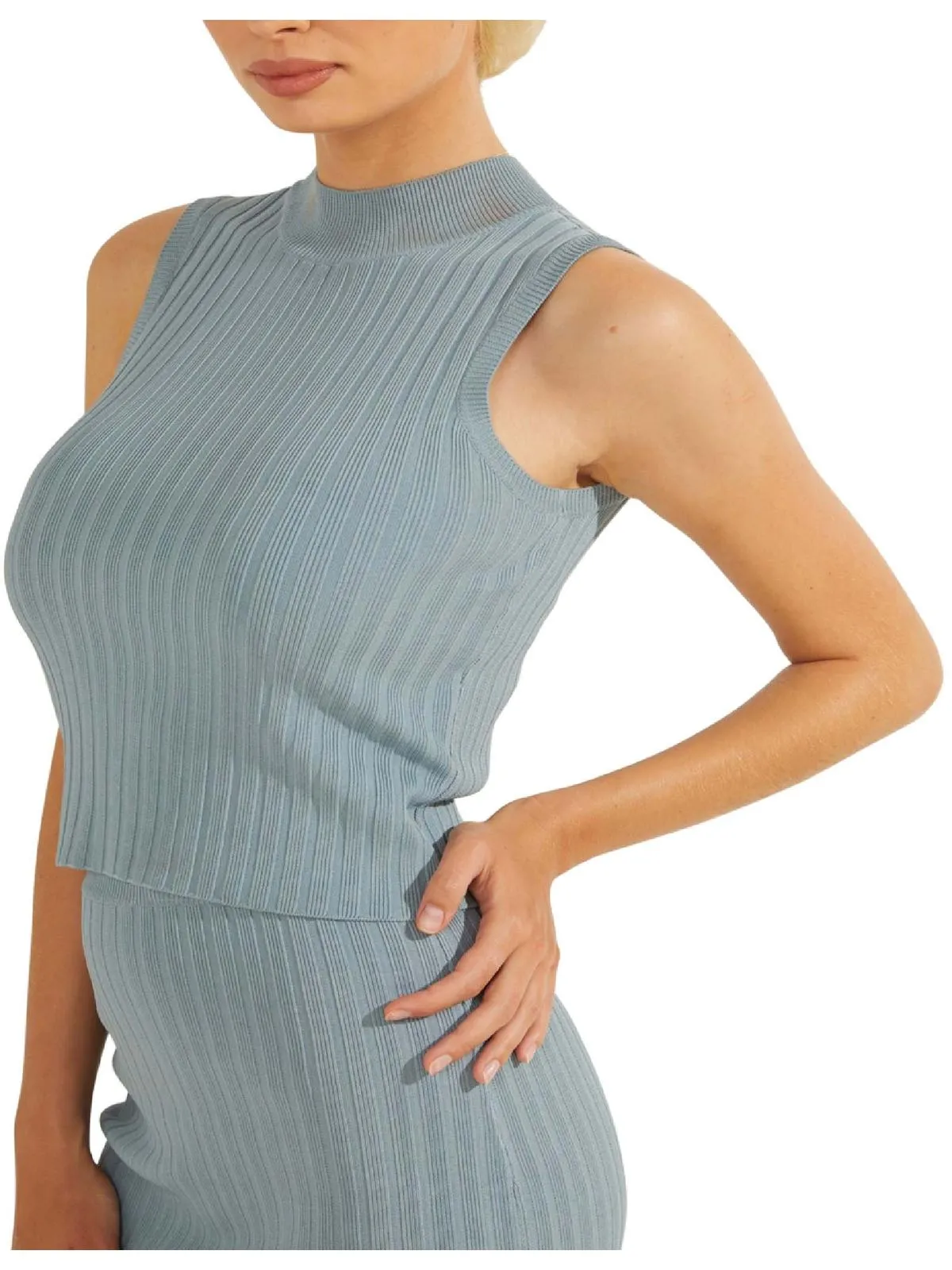 Womens Ribbed Knit Sleeveless Mock Turtleneck Sweater