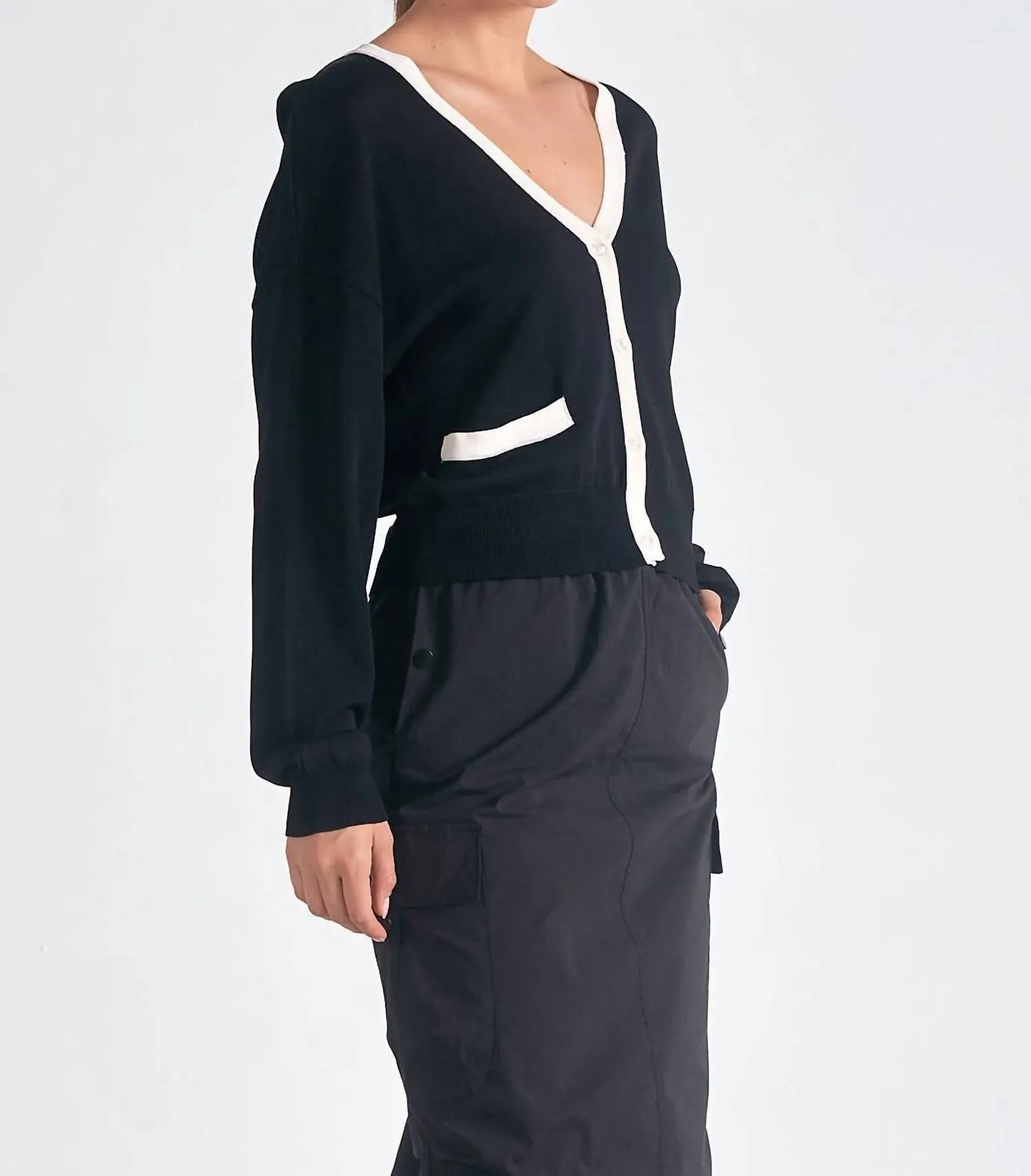 Wyman Sweater In Black / White Contrast Detail